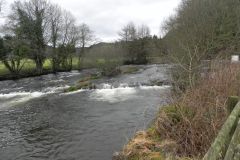 8.-Weir-by-pumping-station.