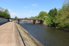 2.-Looking-upstream-to-Great-Western-Road-bridge