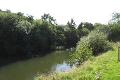 13.-Upstream-from-Lower-Millcote-rail-bridge-4