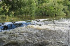 4.-Weir-upstream-from-Millers-Bridge-2