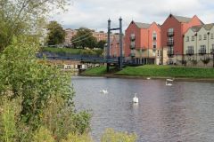 6.-Looking-downstream-to-Cricklepit-Bridge