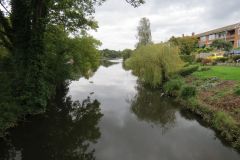 2.-Looking-upstream-from-St-James-Weir-footbridge