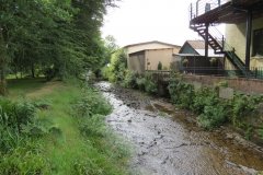 4.-Flowing-behind-the-Youth-Hostel-in-Exford-5