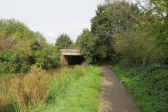 29.-Approaching-Obridge-Rail-Bridge-No.35