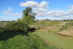 15.-Looking-downstream-to-Old-Bridge