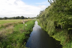 24.-Looking-downstream-from-Lewes-Drove-Bridge