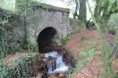 15.-Lower-Beverton-Bridge-downstream-arch