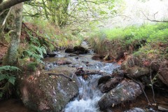 19.-Flowing-below-Beaters-Rocks