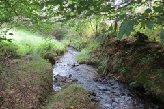 22.-Flowing-below-Beaters-Rocks