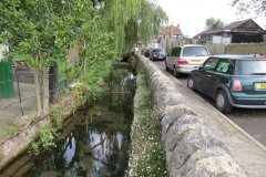 6.-Looking-downstream-from-Brewers-Arms-footbridge