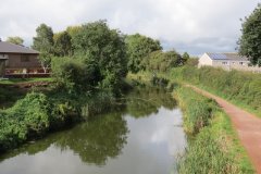 21.-Looking-downstream-from-William-Authers-Footbridge
