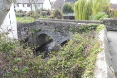 73. Waterloo Cottages Footbridge downstream arches