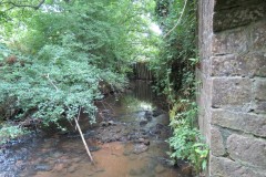 21.-Looking-upstream-from-Haselbury-Old-Bridge