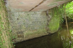20.-Battens-Green-footbridge