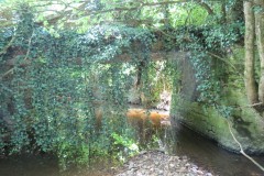 22.-Battens-Green-footbridge-upstream-face