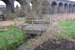 5Woodlands-Farm-Accomodation-Bridge-Upstream-Arch