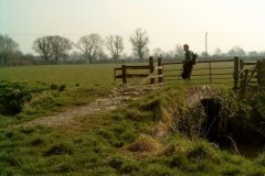 17.-St-Dunstans-Church-Footbridge