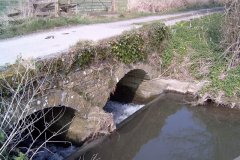 6.-Churchmoor-Farm-Accommodation-Bridge-Upstream-Arch