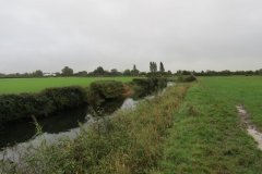 12.-Downstream-from-Manor-Farm-Accomodation-bridge-2