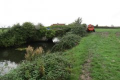 20.-ROW-accommodation-bridge-upstream-arch