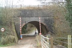 3.-Rail-Crossing-Bridge-Near-Dam