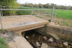20.-Haygrove-Farm-Accommodation-Bridge-1