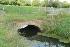 56.-Farm-accommodation-bridge-upstream-arches-2