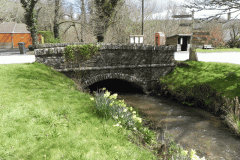 9. Winn Bridge upstream arch