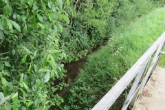 4.-Looking-upstream-from-ROW-footbridge