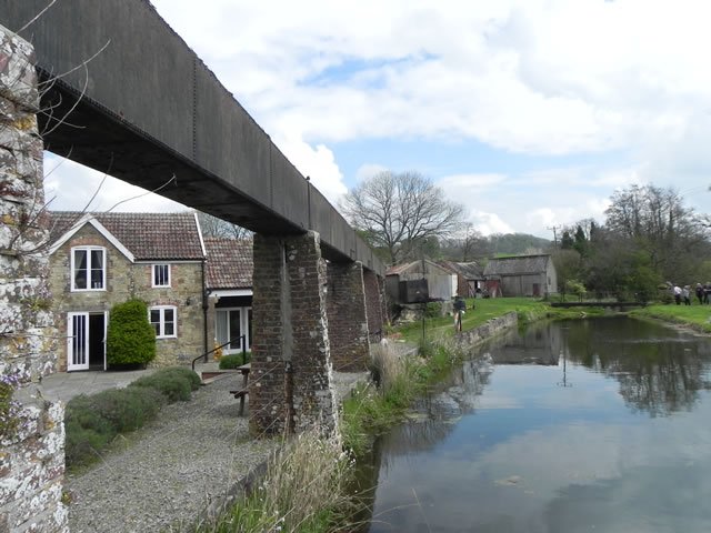 17.-Clapton-Mill-Redundant-Aqueduct