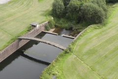 7.-Clatworthy-Reservoir-footbridge