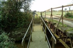 9.-Easton-Trow-Footbridge
