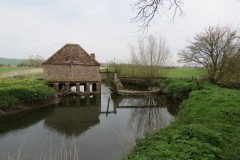 9.-Hatch-House-and-Weir