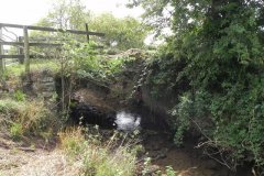 16.-Edwicke-Farm-Bridge-Upstream-Arch