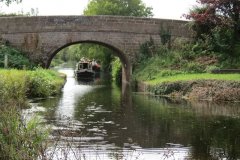 15.-Narrow-boat-approaching-Tiverton-Road-Basin