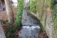 24.-Looking-upstream-from-Fairlands-Way-Footbridge