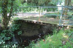 12.-Bere-Mills-Farm-footbridge-west