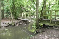 100.-Wadbury-Valley-ROW-Footbridge-4017