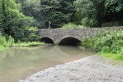 81.Great-elm-Bridge-downstream-arches