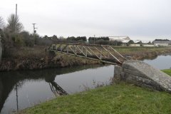 54.-Pipe-Bridge-upstream-from-Bicknells-Bridge