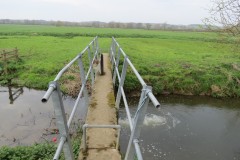 9.-Mill-leat-top-sluice-bridge