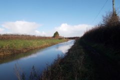 2.-Upstream-from-Outwood-Swing-Bridge-1