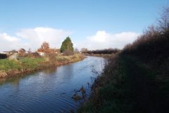 2.-Upstream-from-Outwood-Swing-Bridge-2