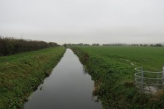 10.-Looking-upstream-from-Cross-Moor-Drove-Bridge