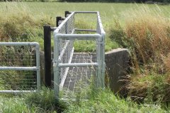 60.Weir-Sluice-Near-Hartlake-Farm
