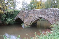 7.-Bradford-Bridge-downstream-archs