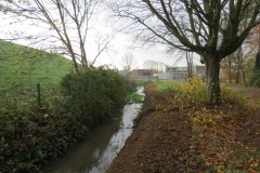 Ellenge-stream-by-Cheddar-Reservoir-12