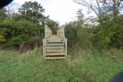 9.-Langaller-footbridge