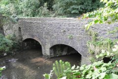 3.-Mells-Bridge-downstream-arches