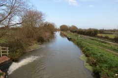 13.-Looking-upstream-from-Kings-Lock-Footbridge